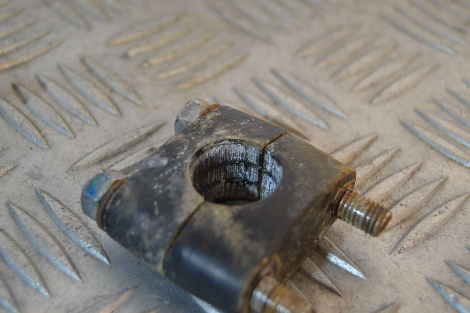 Pontet support guidon Suzuki 125 GT X4 1980-84 risers – Image 7