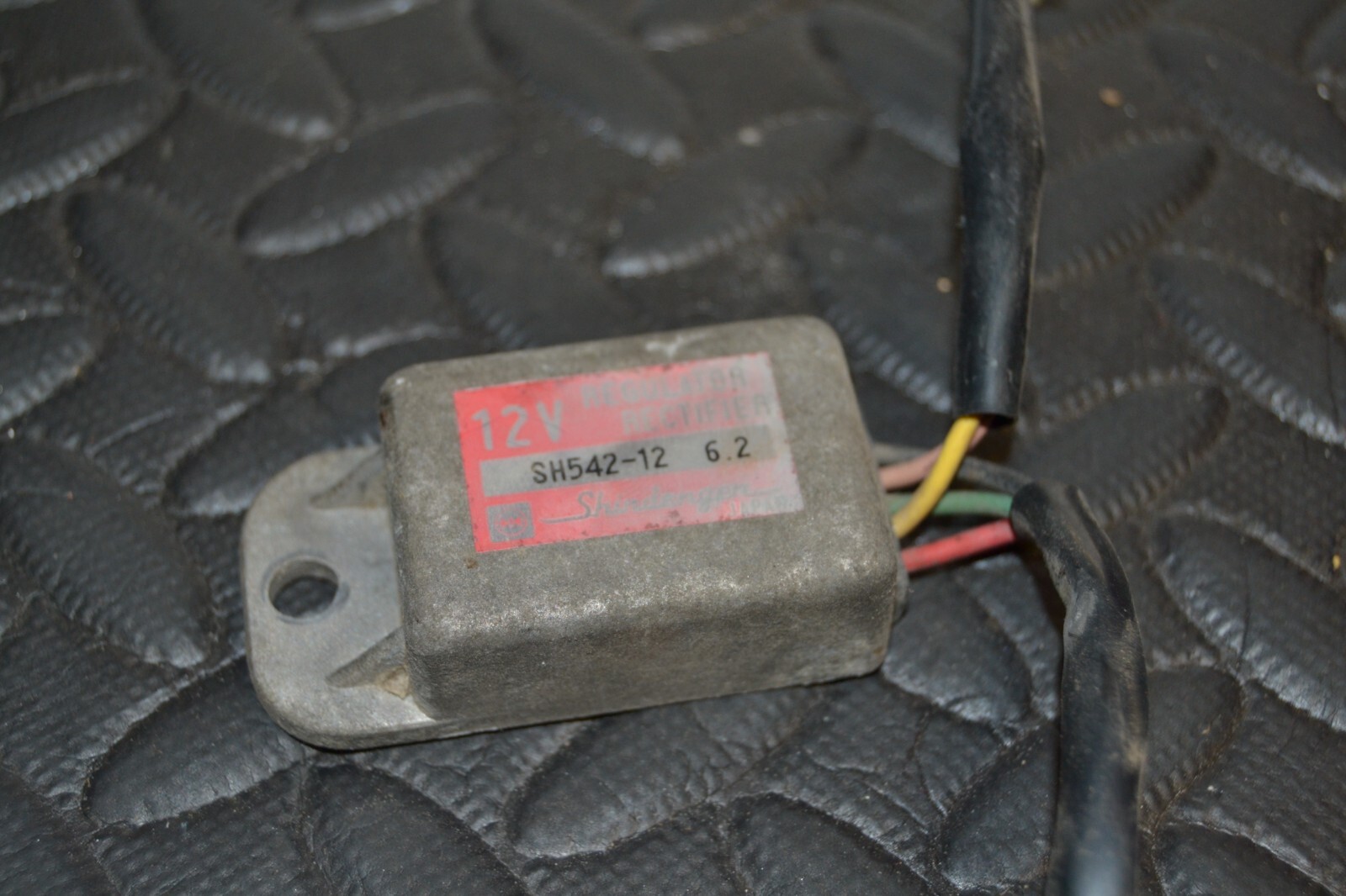 Régulateur de tension redresseur Honda 125 MTX R 1986 JD07 – Image 4