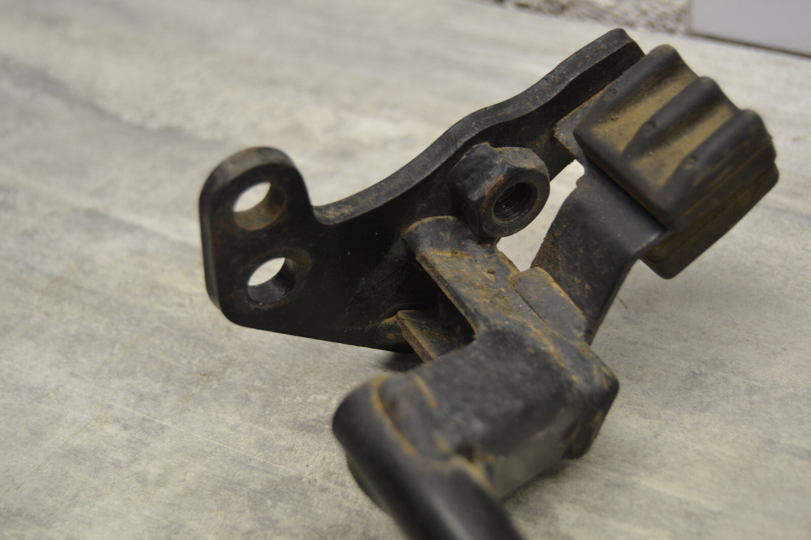 Balancier moteur Honda Zoomer NPS50 2001-17 50351GEV760 engine mount – Image 7