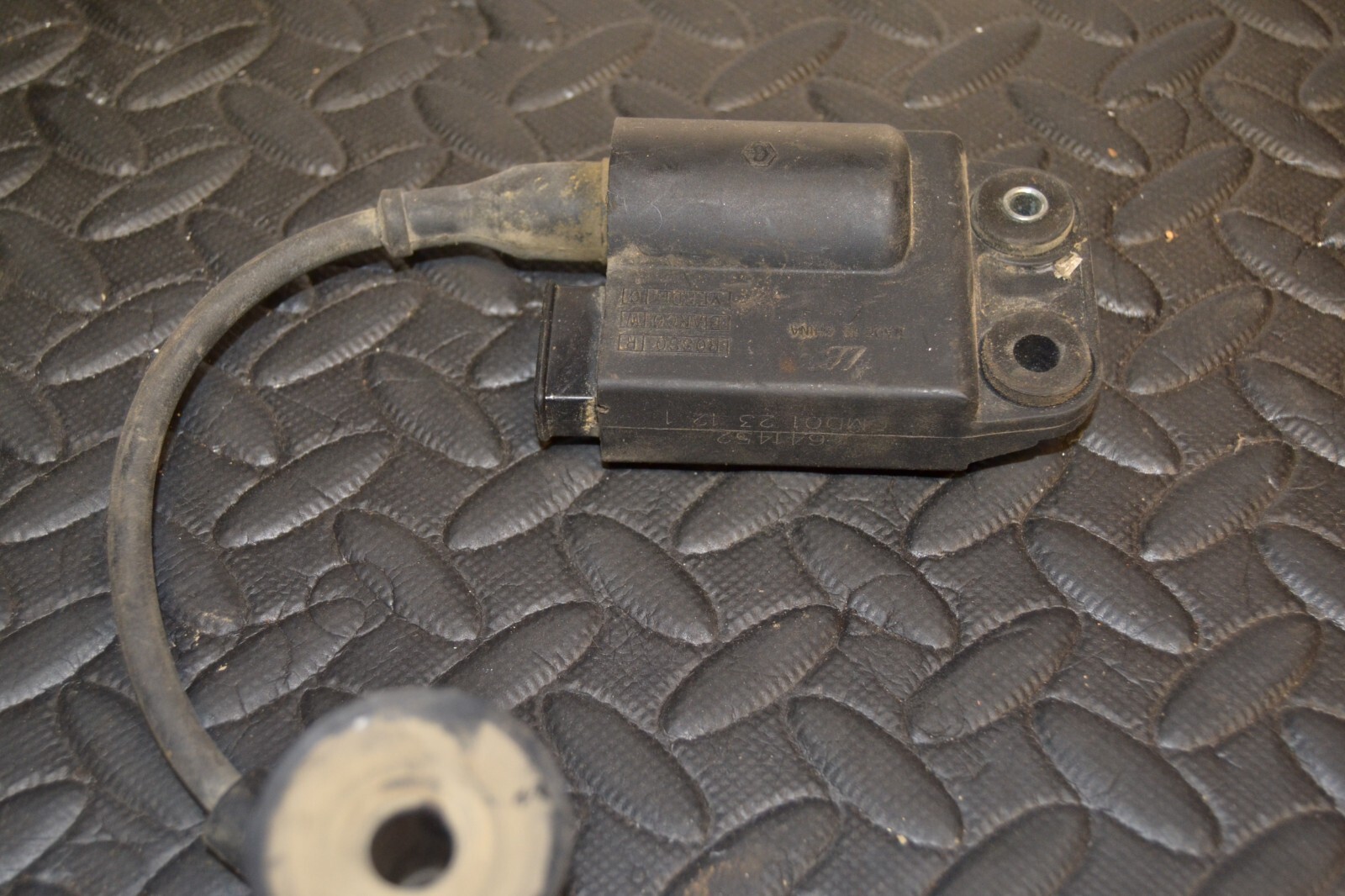 Bobine allumage haute tension coil Piaggio ZIP 50 2t – Image 4