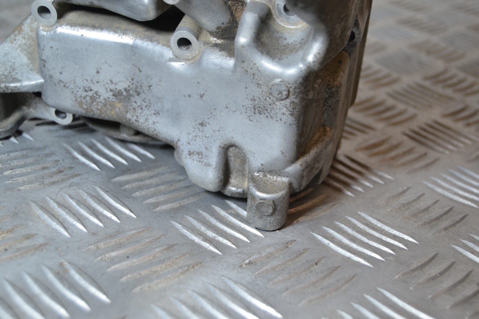 Carter bas moteur Honda Zoomer 50 NPS bottom crankcase – Image 12