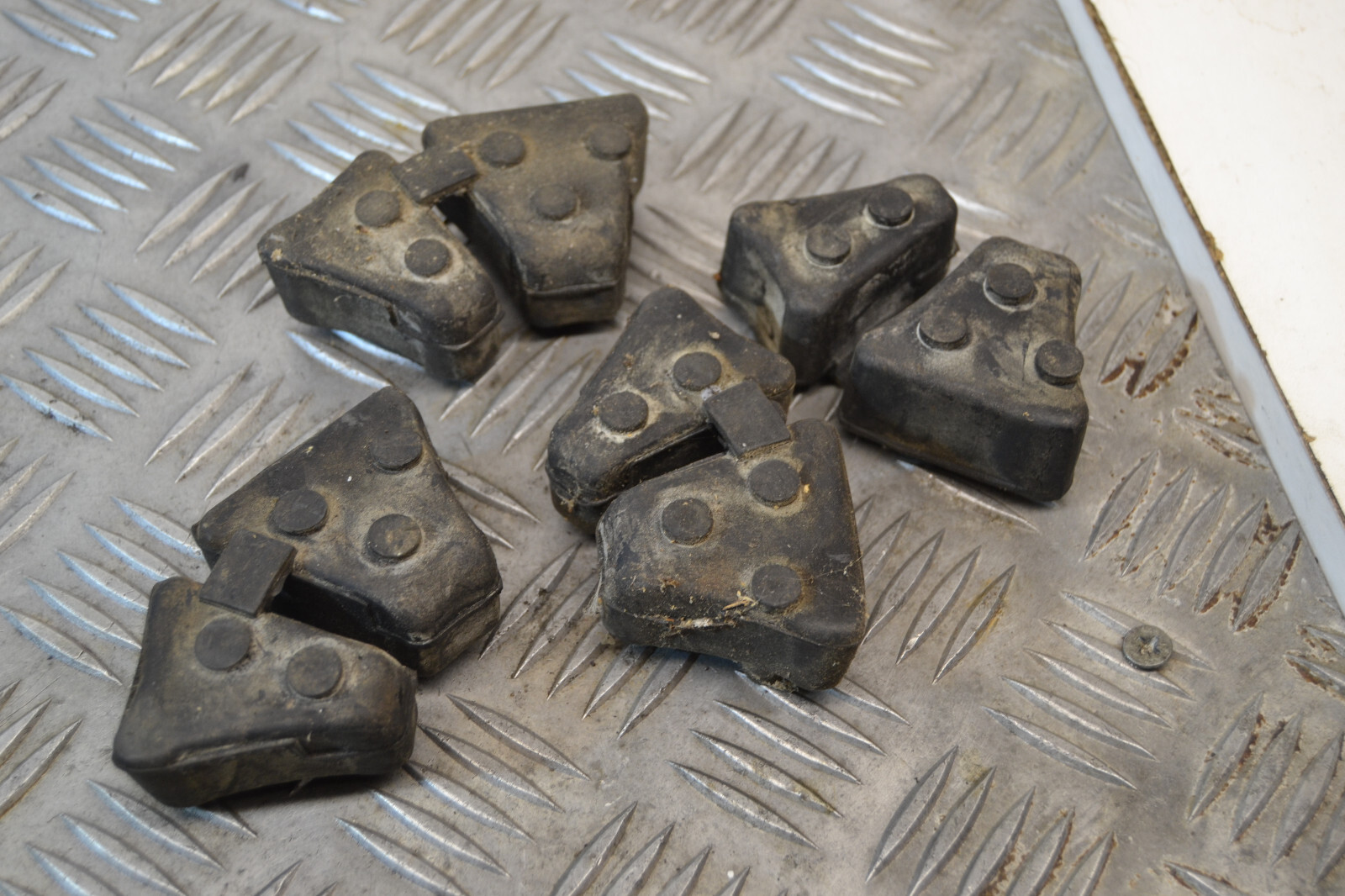 Silent bloc porte Couronne Yamaha 600 Xt 43f sprocket holder