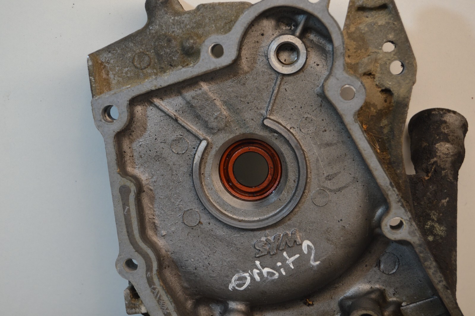 Carter d'allumage support stator mount SYM Orbit 2 – Image 7