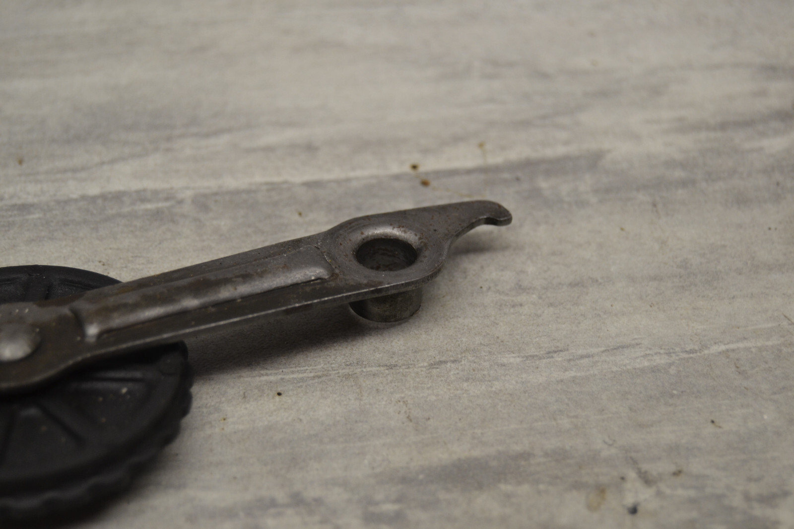 Galet tendeur chaine distribution Honda P50 1967 timing chain tensioner – Image 4