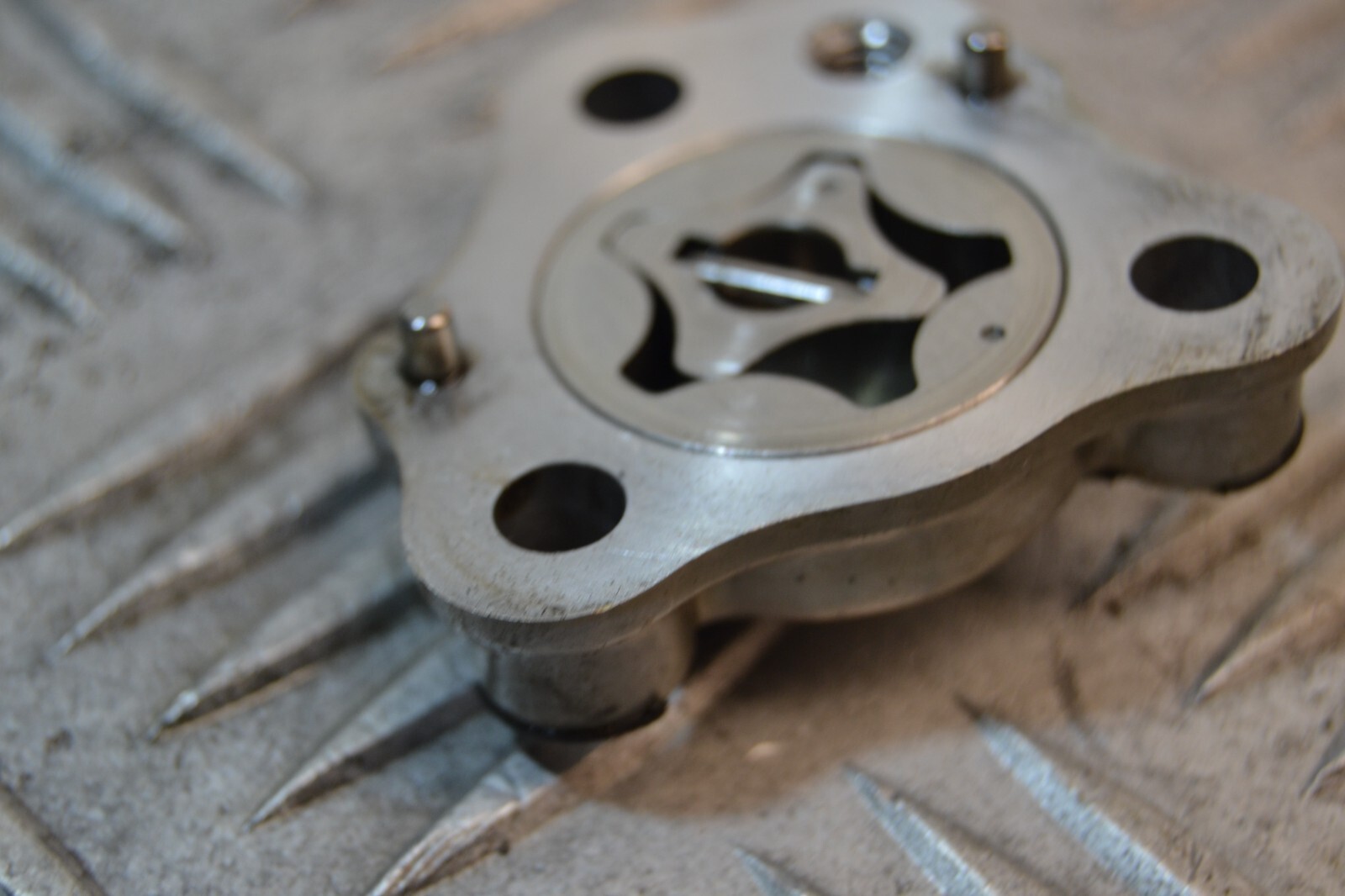 Pompe a huile complete oil pump assy Yamaha 125 SR – Image 21