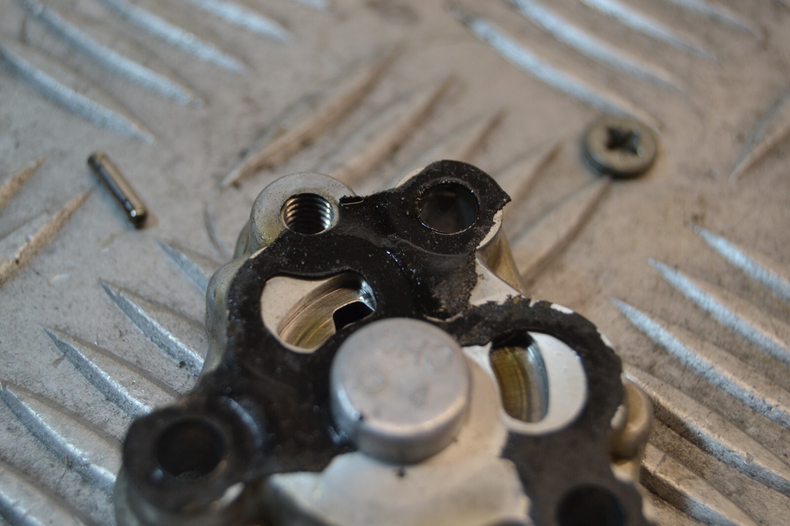 Pompe a huile complete oil pump assy Yamaha 125 SR – Image 6