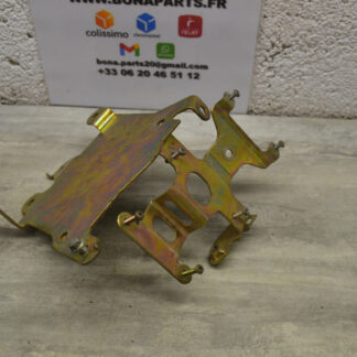 Support cdi calculateur Honda Zoomer NPS50 2001-17 ecu mount 64303GEZ640