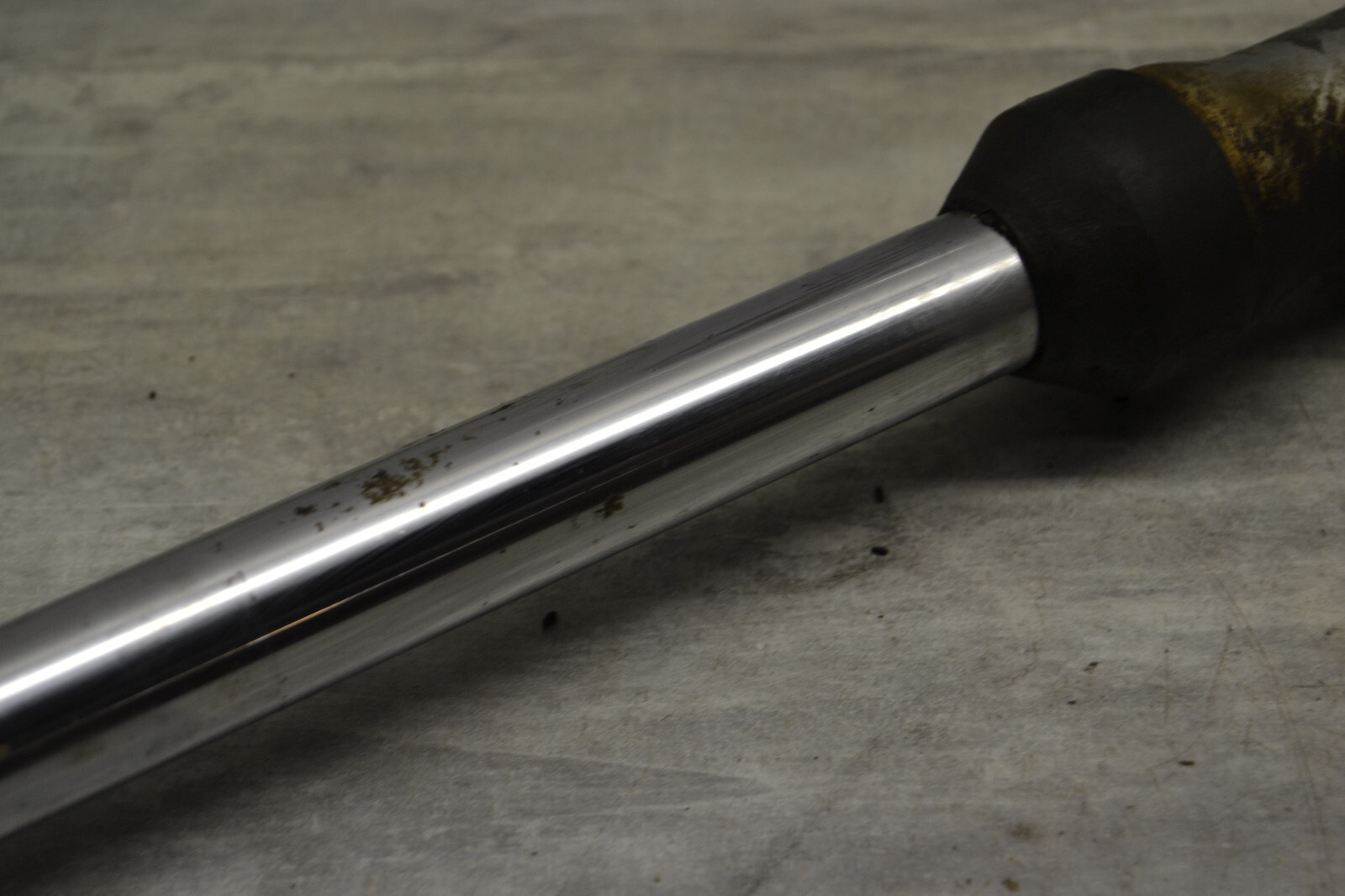 Tube de fourche gauche Honda DAX ST50 ST70 1981-1999 – Image 5