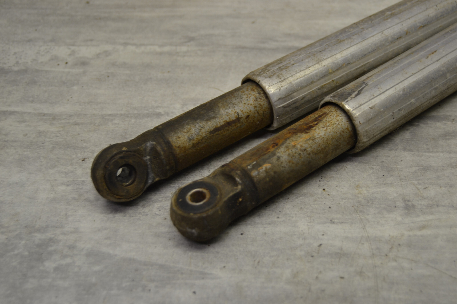 AMortisseur arrière Mobylette Motobécane Motobecane AV88 Bleu youngtimer – Image 3