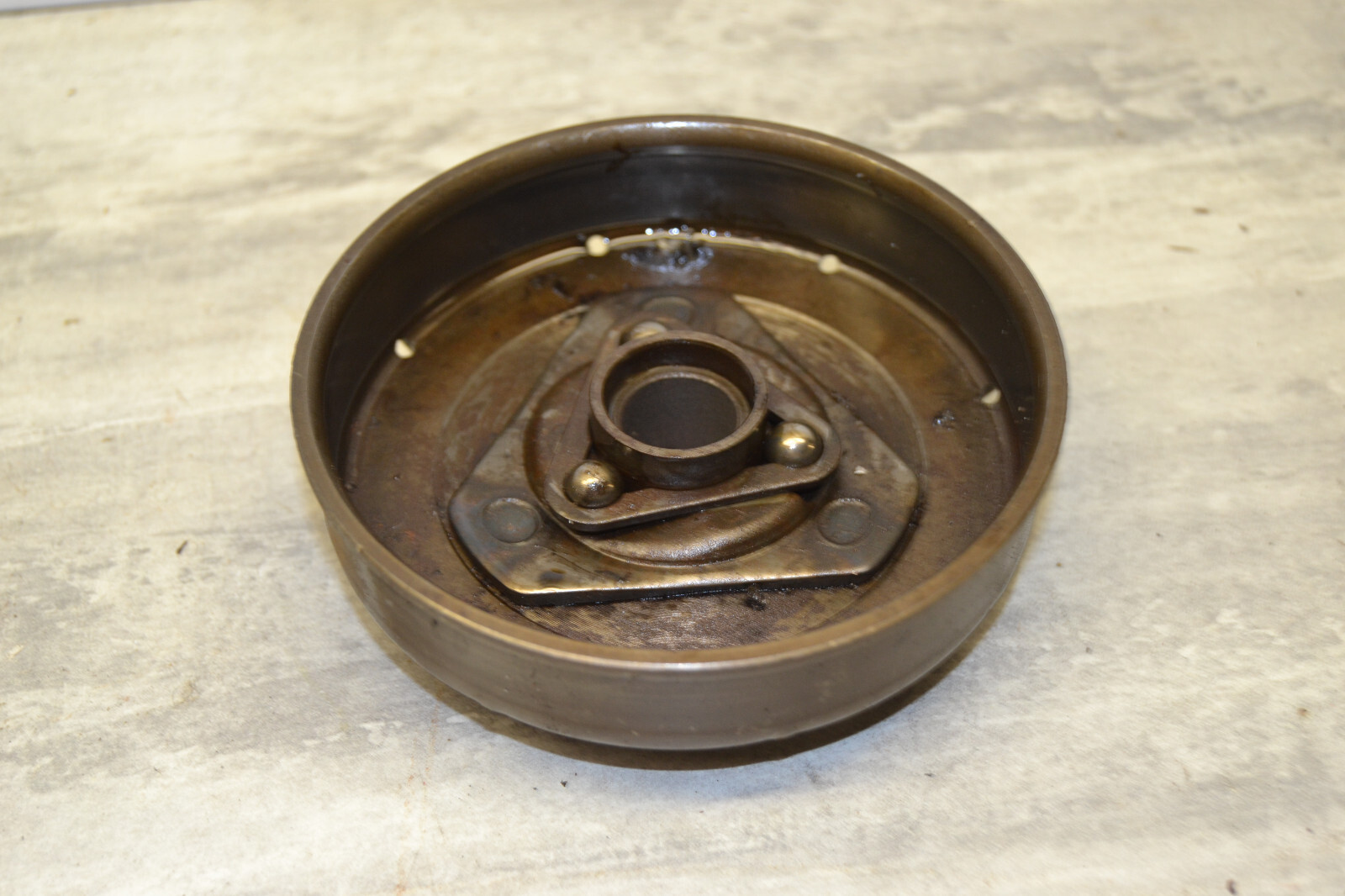 Cloche d'embrayage Honda Amigo P50 1967 clutch basket frizzione