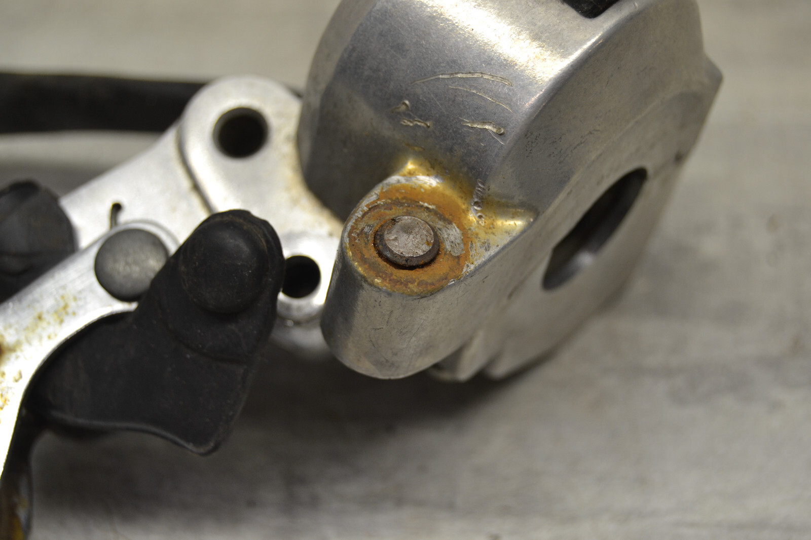 Commodo gauche Honda Zoomer NPS50 2001-17 left command 35200GEZ641 – Image 6