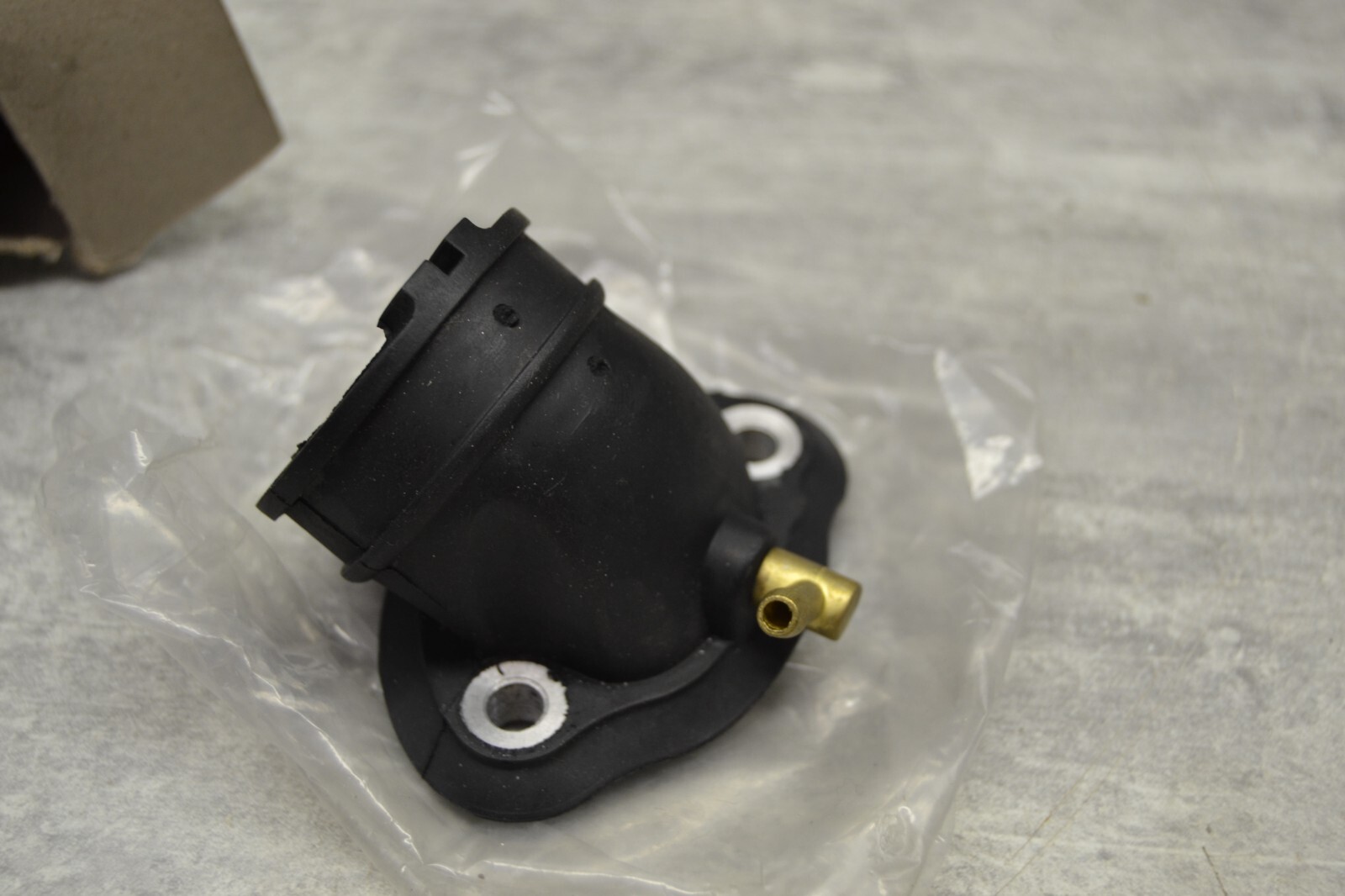 Pipe d'admission TNT Piaggio 125cc liberty 140614F – Image 3