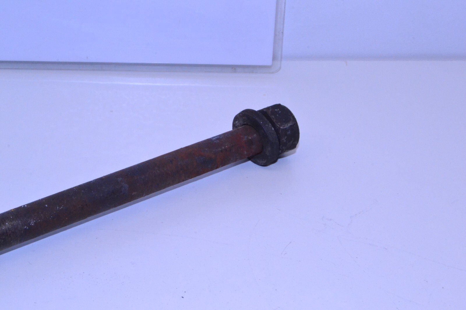 axe bras oscillant swing arm axle Yamaha 125 DTLC 10V – Image 5